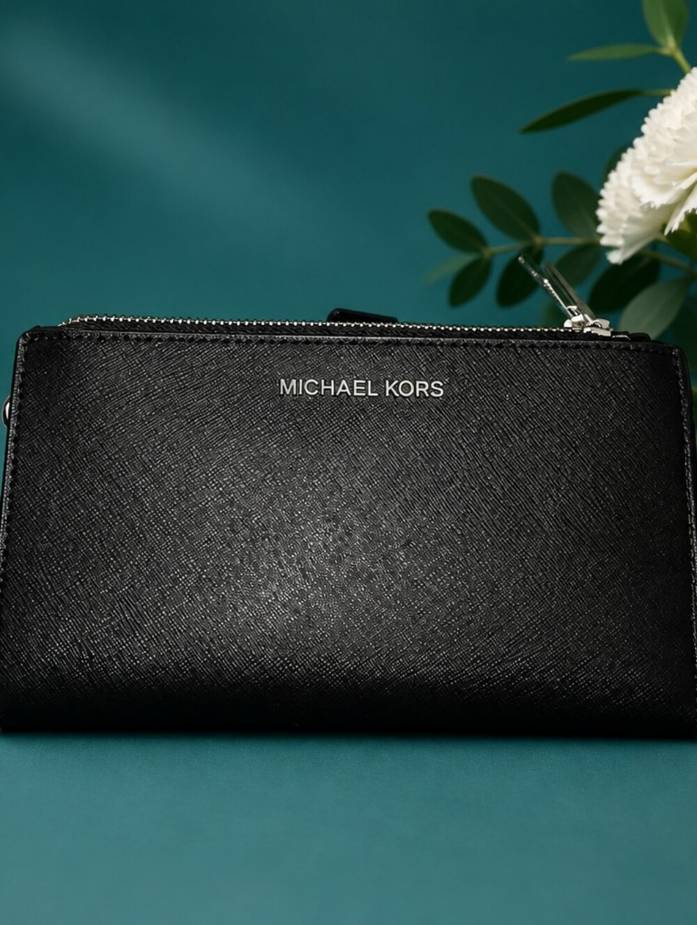 Michael Kors Double Zip Black Wallet Wristlet Phoneholder